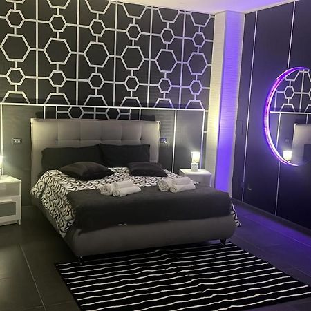 Luxury Suite Mimi Bari Exteriér fotografie
