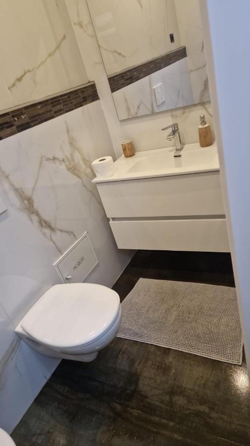 Luxury Suite Mimi Bari Exteriér fotografie
